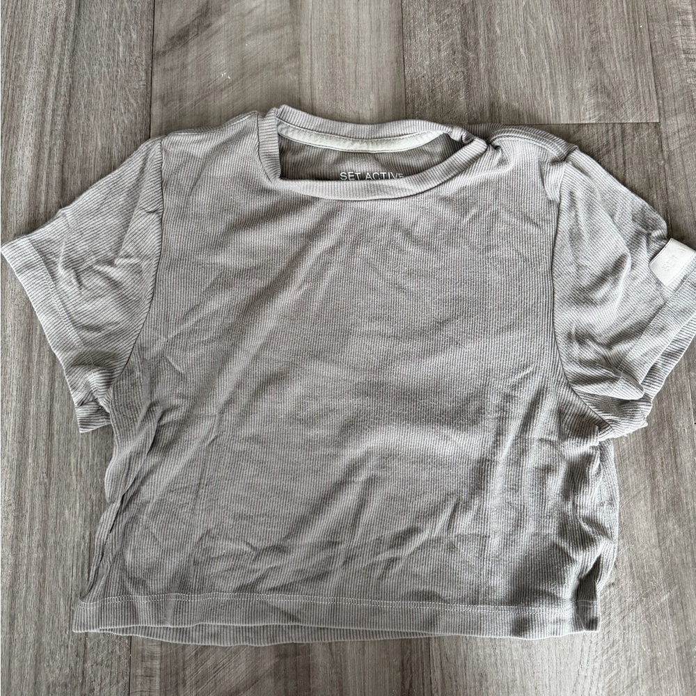SET Active Light Gray Short Sleeve Crop Top